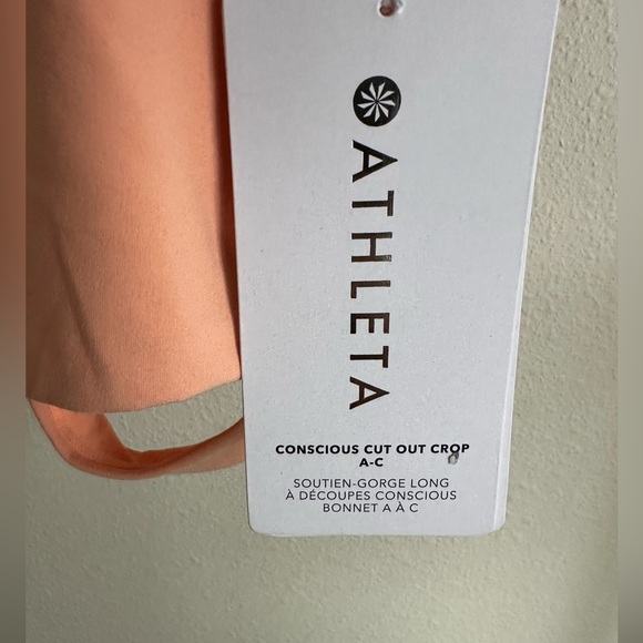 ATHLETA Conscious Cut Out Crop. - Picture 9 of 14